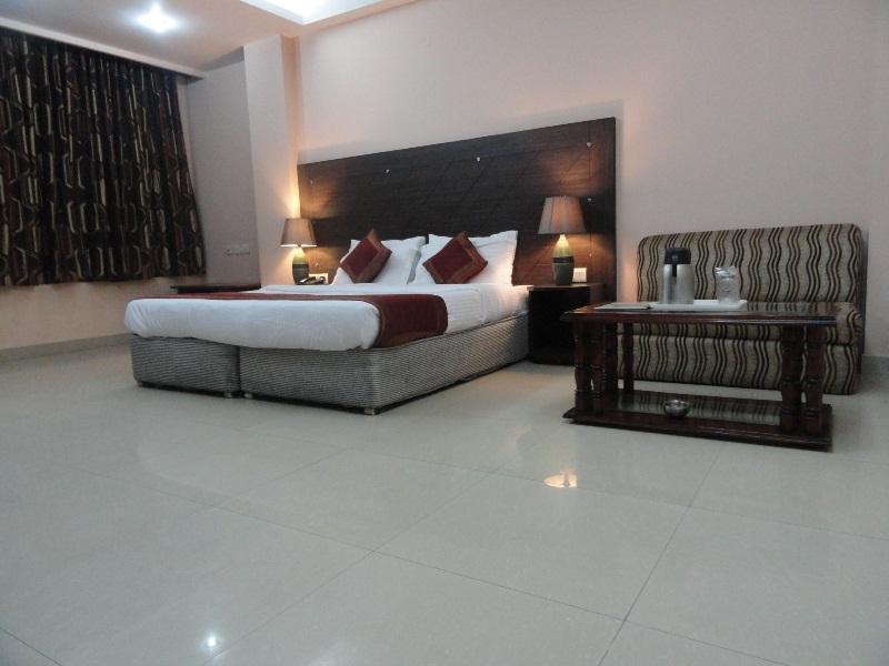 Hotel Kyron Delhi  Esterno foto