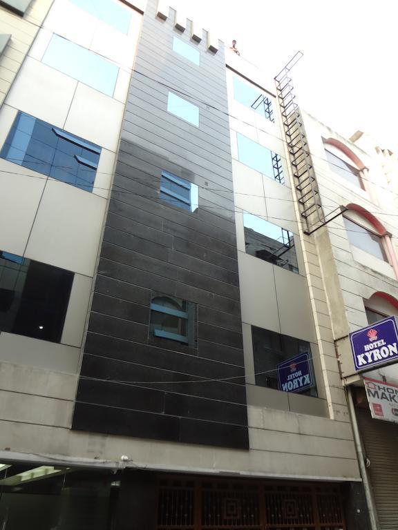 Hotel Kyron Delhi  Esterno foto