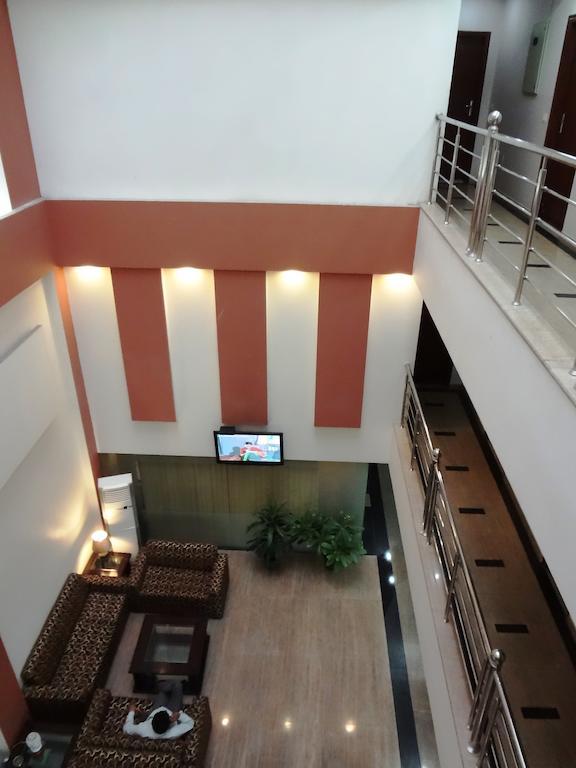 Hotel Kyron Delhi  Esterno foto