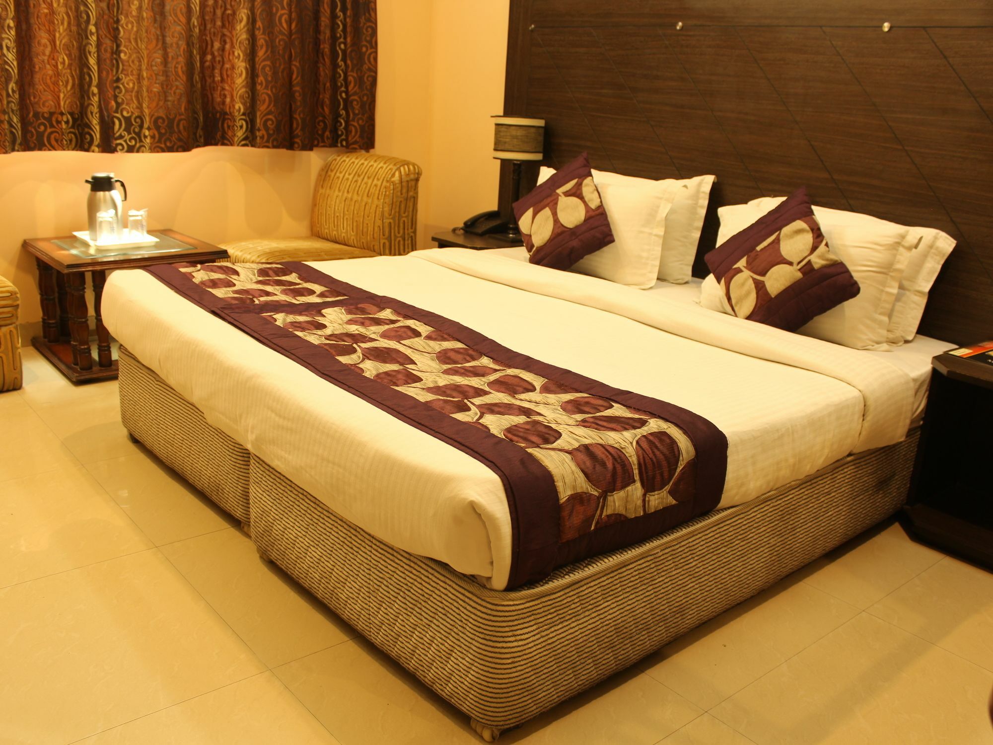Hotel Kyron Delhi  Esterno foto